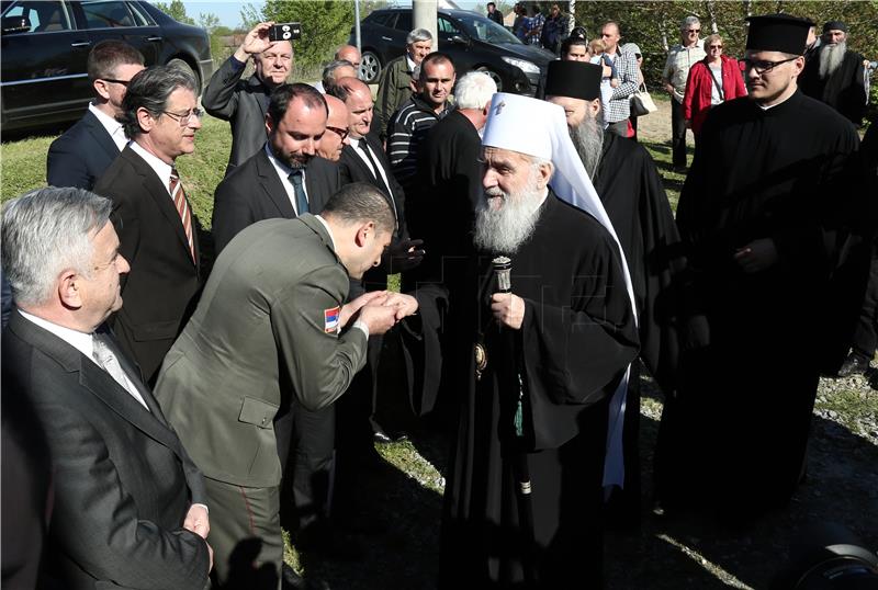 Serbian Orthodox dignitary holds service to commemorate Jasenovac victims