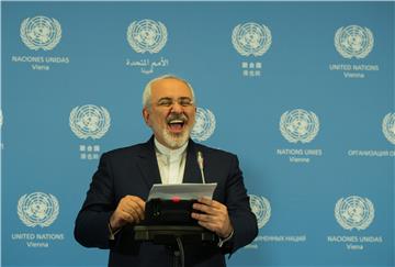 Zarif: Europa mora potaknuti Trumpa da ne otkaže nuklearni sporazum