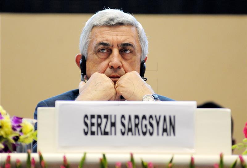 (FILE) ARMENIA GOVERNMENT SARGSYAN