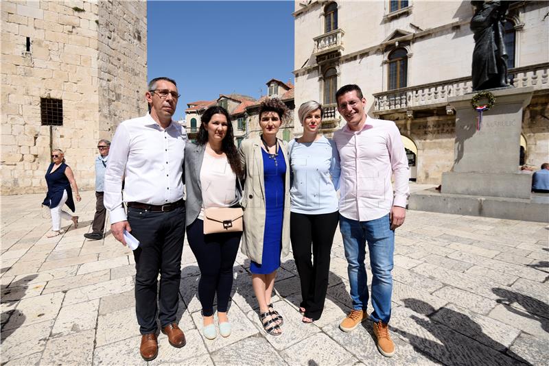 Konferencija za medije građanske inicijative Narod odlučuje