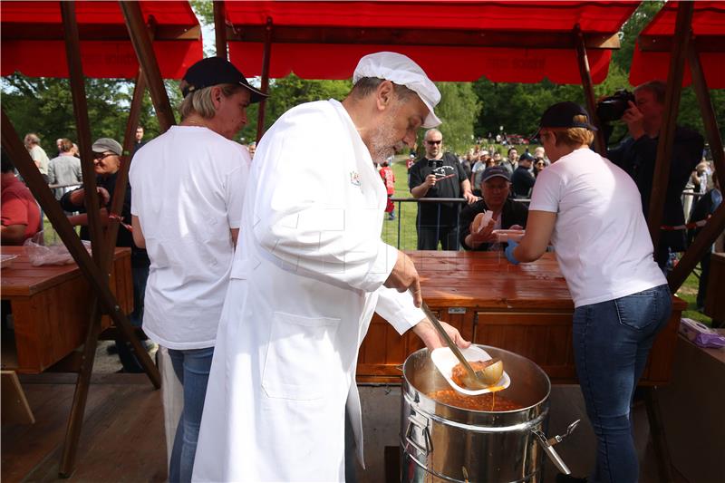 Proslava Praznika rada u parku Maksimir