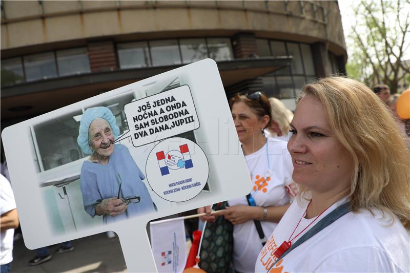 Unions mark Int'l Workers' Day in Zagreb with protest march