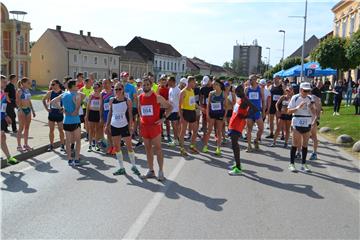 Pobjede Kenijca Kipkogeija i Mađarice Kacser uz rekorde utrke od Križevaca do Kalnika