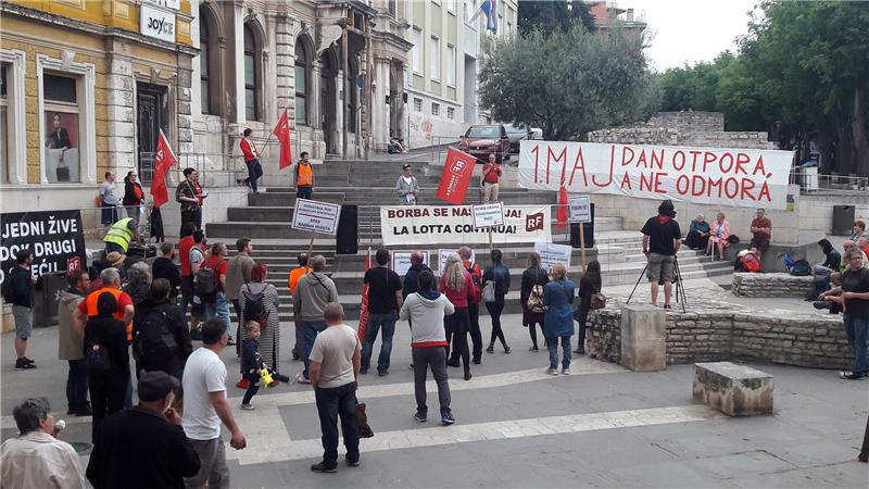 Radnička fronta u Puli obilježila Međunarodni praznik rada 