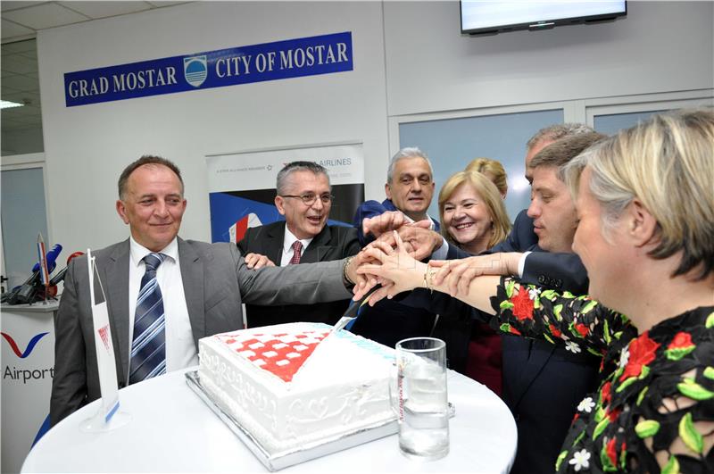 Direct Zagreb-Mostar flights inaugurated