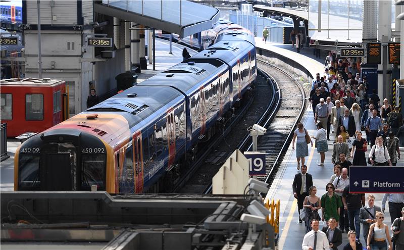 BRITAIN TRANSPORT RAIL NETWORK OVERHAUL