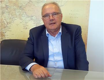 Mimica kaže da će Hrvatska iz europskog proračuna dobiti isto ili možda više