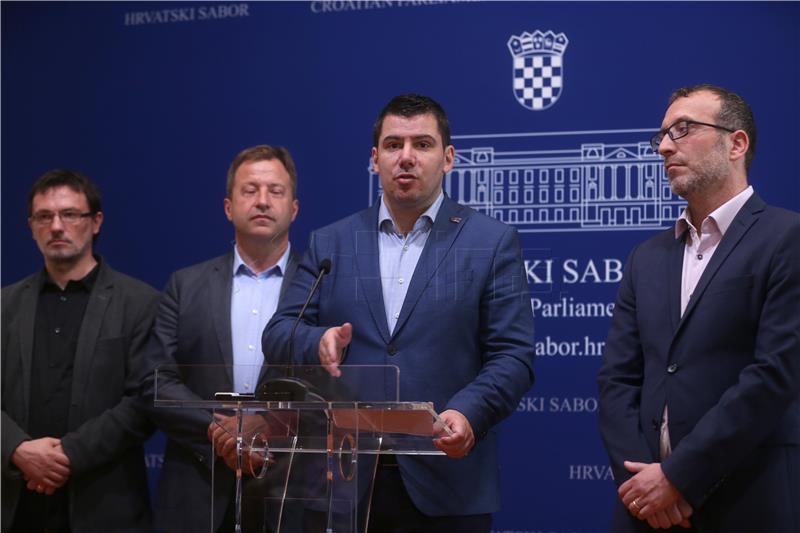 Konferencija za medije kluba zastupnika Mosta