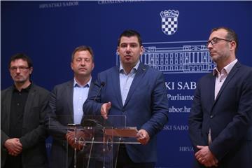 Konferencija za medije kluba zastupnika Mosta