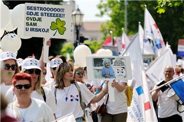 Prosvjedna povorka medicinskih sestara i tehničara