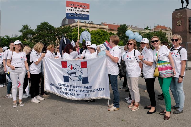 Prosvjedna povorka medicinskih sestara i tehničara