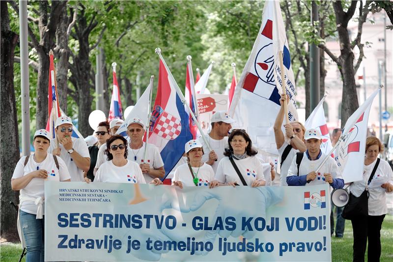 Tisuću medicinskih sestara na prosvjedu u Zagrebu