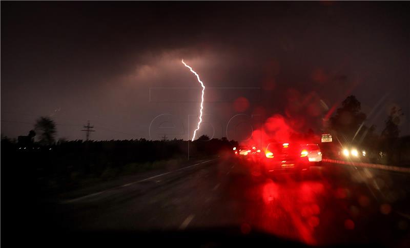 INDIA WEATHER STORM DEATHS