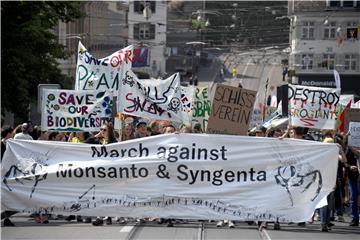 SWITZERLAND MARCH AGAINST MONSANTO + SYNGENTA