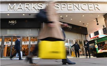 Britanski lanac M&S zatvorit će više od 100 trgovina u Velikoj Britaniji