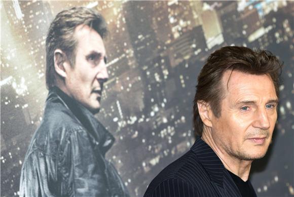 I Liam Neeson uz Chrisa Hemswortha u spin-offu "Ljudi u crnom" 