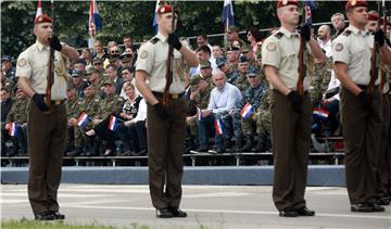 Obilježavanje 27. godišnjice Hrvatske vojske, ustrojavanja Oružanih snaga Republike Hrvatske i Dana Hrvatske kopnene vojske na Jarunu