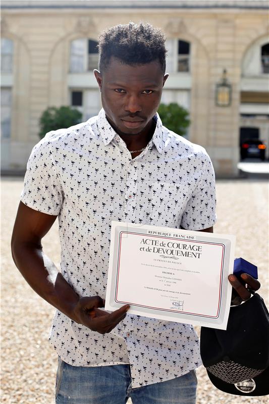 FRANCE MIGRANT HERO