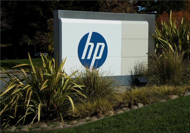 (FILE) USA ECONOMY HEWLETT PACKARD HP RESULTS