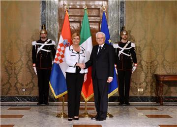 Croatian, Italian presidents discuss promotion of cooperation