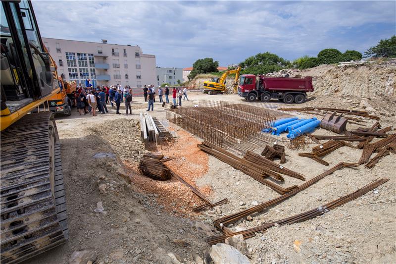 Kamen temeljac za buduću braniteljsku stambenu zgradu