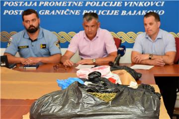 U Gradištu kod Županje policija zaplijenila više od 10 kilograma marihuane