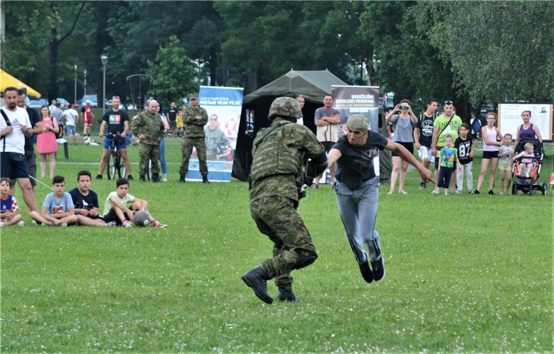 Ministar Medved zadovoljan suradnjom braniteljskih udruga