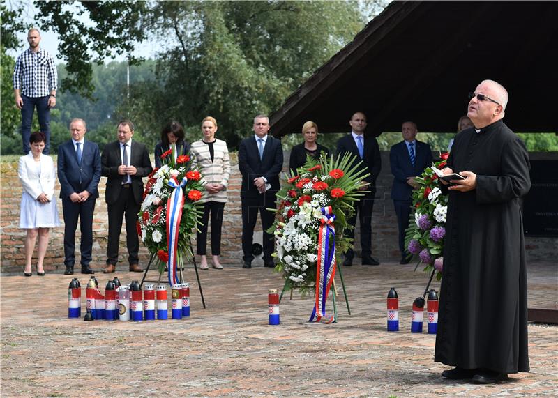 Predsjednica Grabar-Kitarović na obilježavanju dana Osječko-baranjske županije