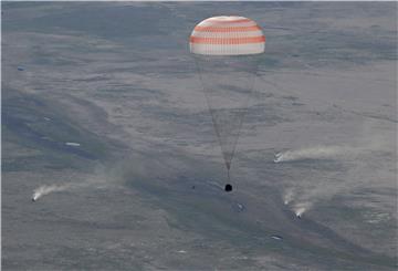 KAZAKHSTAN RUSSIA SPACE LANDING