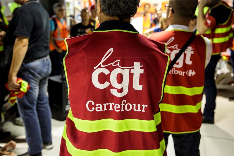 FRANCE CARREFOUR PROTEST