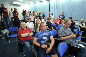 Izvanredna konferencija za medije Zdravka Mamića