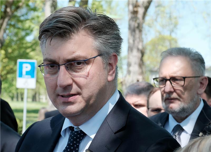 Bozinovic says Plenkovic enjoys full support, gov't pushing on with reforms