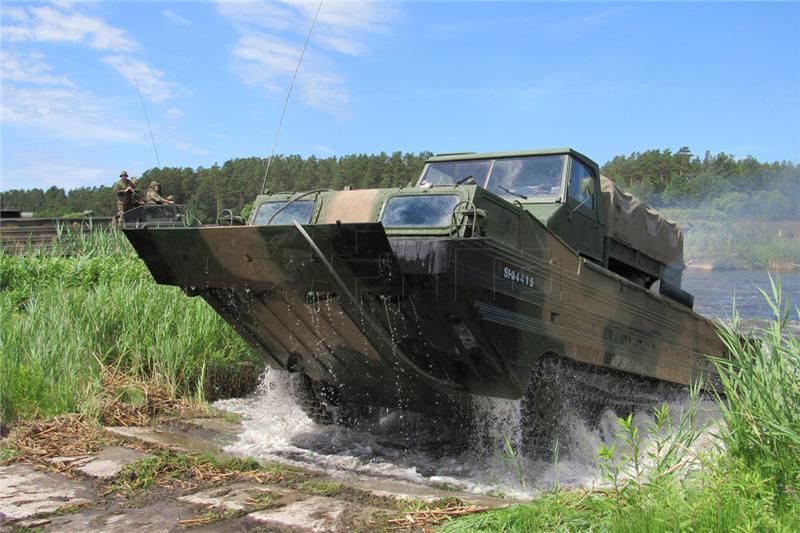 Croatian soldiers taking part in NATO military exercise in Poland