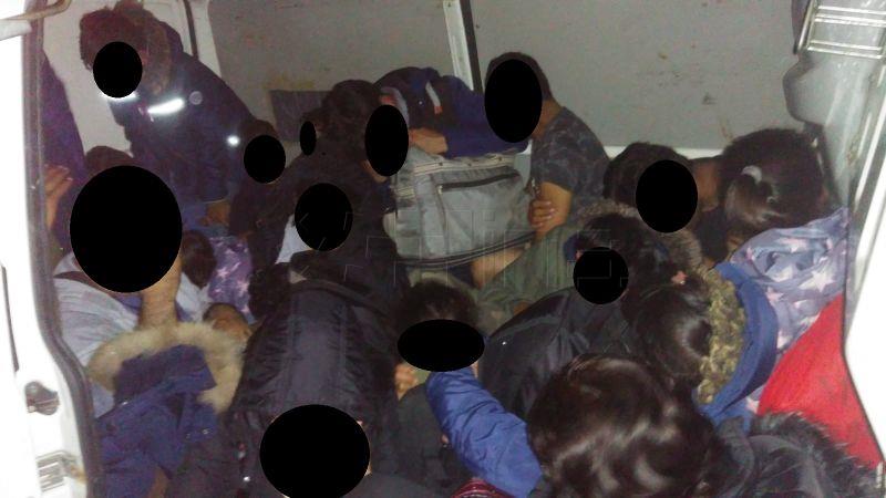 Serbian caught illegally transporting migrants through Croatia