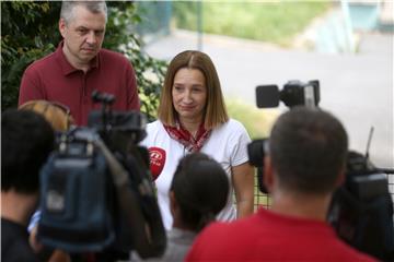 Aleksandra Kolarić glasovala na izborima za predsjednicu zagrebačkog SDP-a