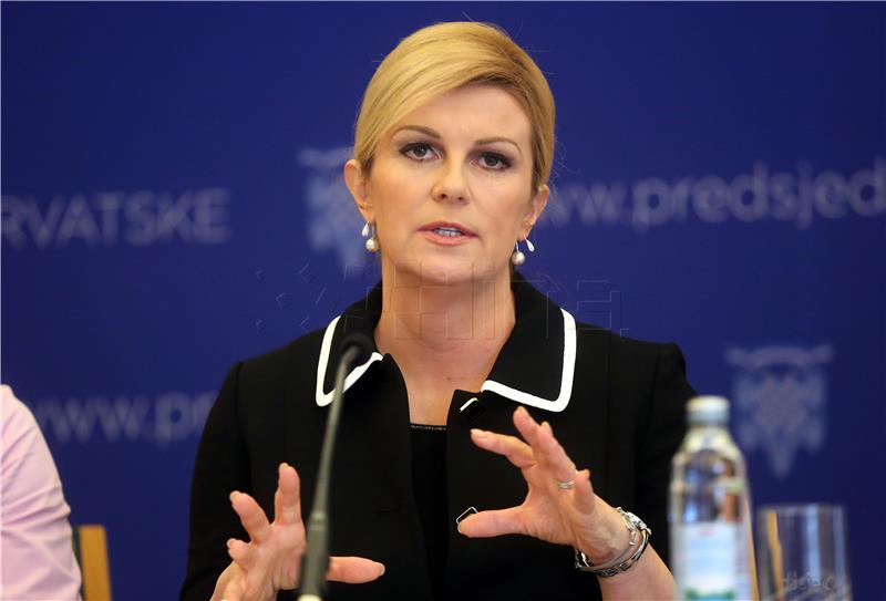 Grabar-Kitarović predstavlja demografske mjere: Riječ je o životnom pitanju