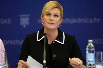 Grabar-Kitarović predstavlja demografske mjere: Riječ je o životnom pitanju