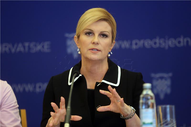 Grabar-Kitarović predstavlja demografske mjere: Riječ je o životnom pitanju