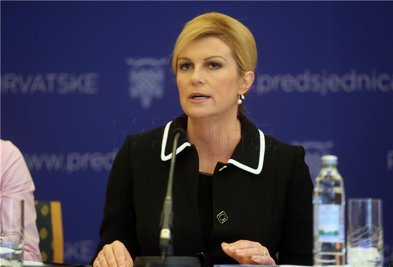 Grabar-Kitarović predstavlja demografske mjere: Riječ je o životnom pitanju