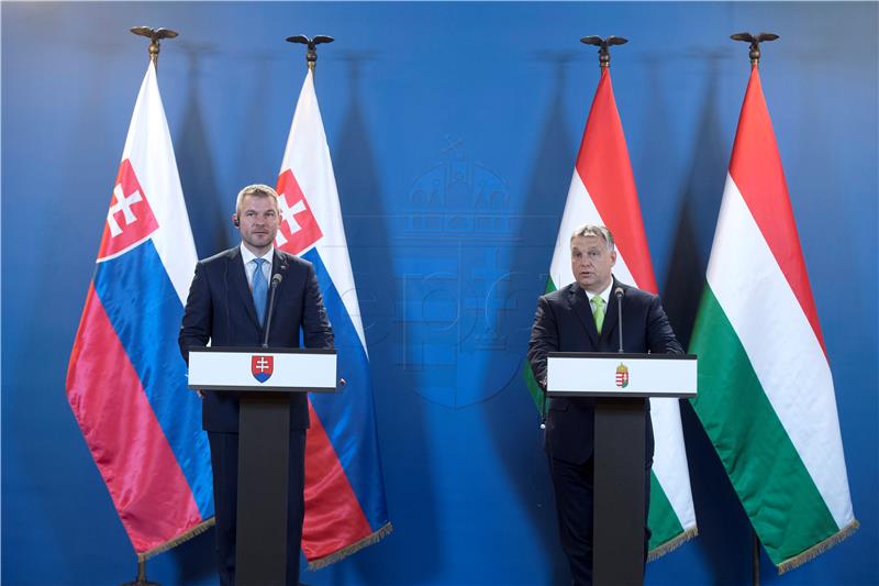 HUNGARY SLOVAKIA DIPLOMACY