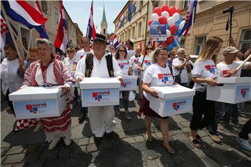 Inicijativa Narod odlučuje predaje Hrvatskome saboru Zahtjev za raspisivanje referenduma za pravedniji izborni sustav