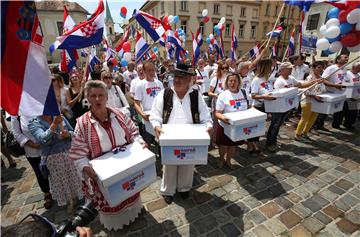 Inicijativa Narod odlučuje predaje Hrvatskome saboru Zahtjev za raspisivanje referenduma za pravedniji izborni sustav