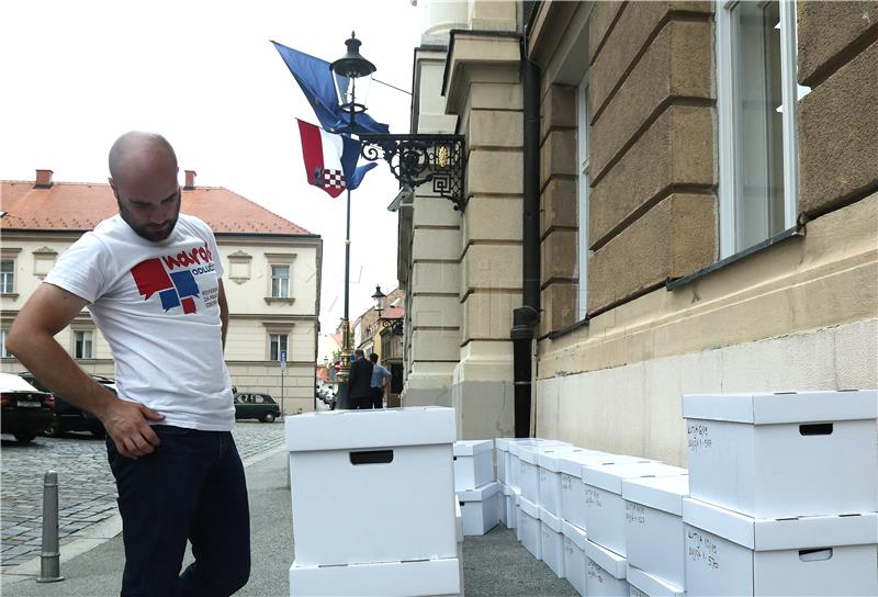 Inicijativa Narod odlučuje predala Zahtjev za referendum