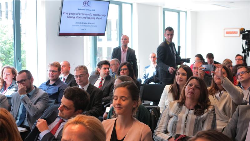 Grabar-Kitarović održala je predavanje u Centru za europsku politiku u Bruxellesu