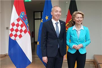 Croatian, German defence ministers meet in Berlin