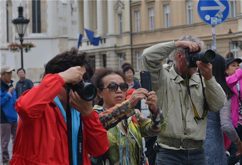 Prosvjed "Za dostojanstveni rad i starost - Ne radu do 67"