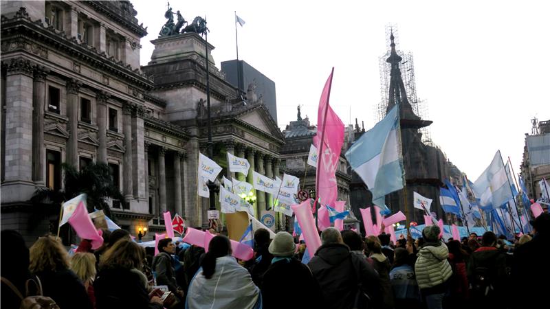 Argentina legalizira pobačaj