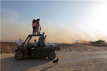 Izrael bombardira Pojas Gaze zbog palestinskih zapaljivih zmajeva