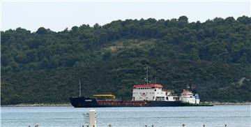 Havarirani turski brod "Haksa" dotegljen u Brodotrogir