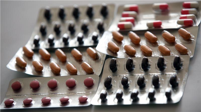 Istraživanje: Antibiotici povećavaju rizik za razvoj bubrežnih kamenaca